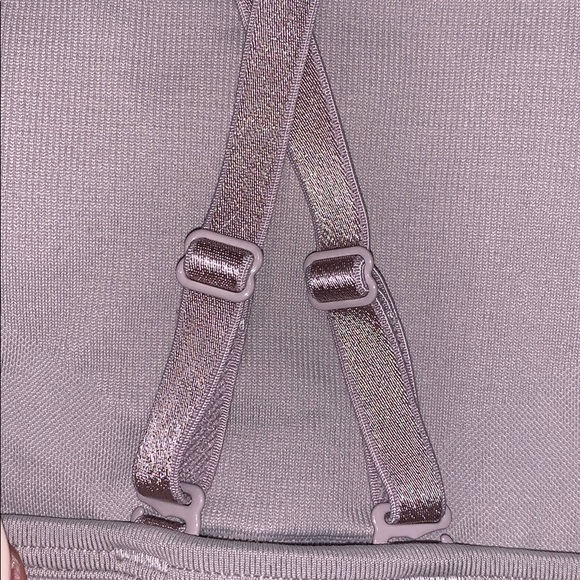 Lululemon Crop Top - Picture 3 of 4